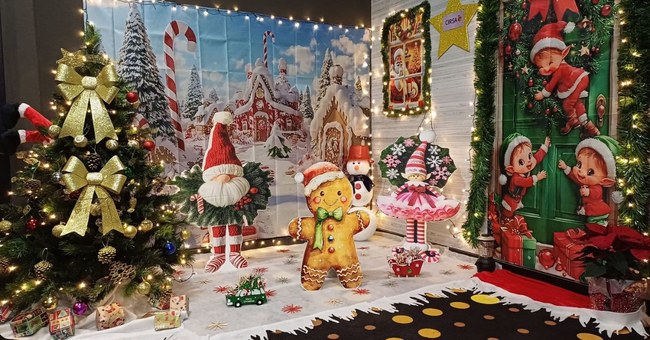 Cirsa apuesta por una Navidad sostenible en sus salones TOKA con decoración reciclada