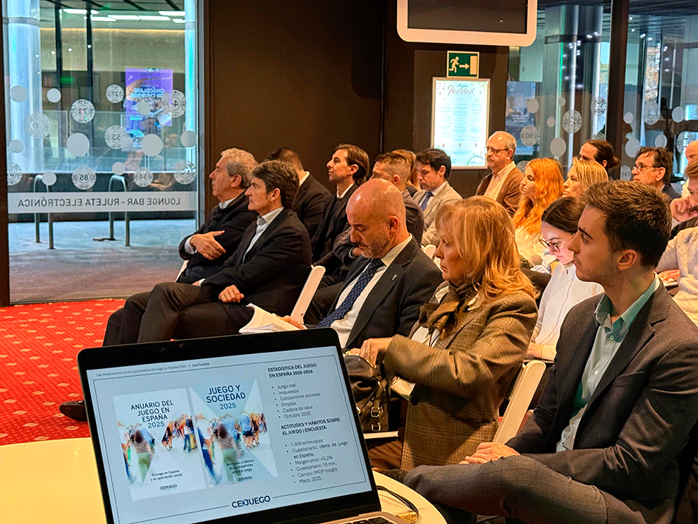 CEJUEGO presenta el Anuario del Juego 2025: 31 millones de residentes jugaron en 2024 y el juego real alcanzó 11.888 millones de euros
(ANUARIO en PDF)