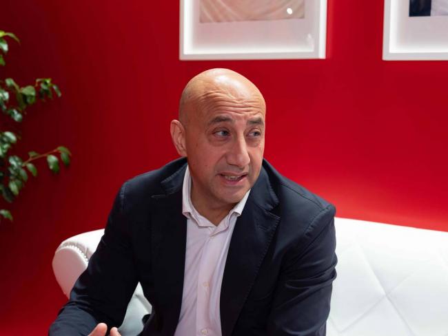 Alberto Eljarrat responde a las preguntas de la prensa: “Sportium crece integrando marcas locales y adaptándose a cada mercado”