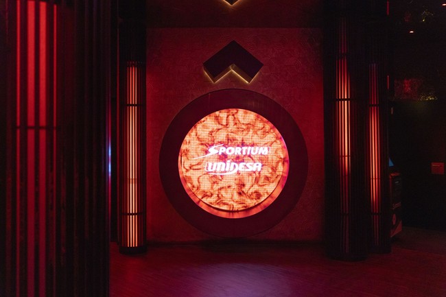 Las fotos de la fiesta de Sportium y UNIDESA con Steve McManaman en Shôko Barcelona