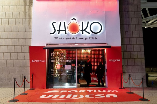 Las fotos de la fiesta de Sportium y UNIDESA con Steve McManaman en Shôko Barcelona