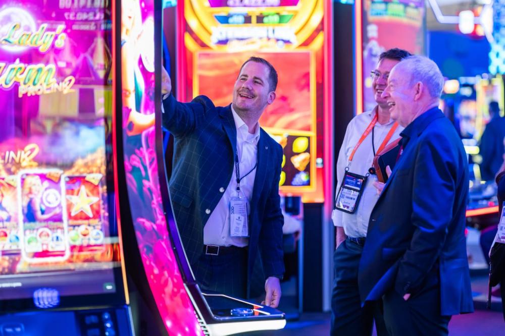 NOVOMATIC deslumbra en ICE Barcelona 2026 con su mayor stand, un portfolio 360° y cuatro premios en los European Casino Awards