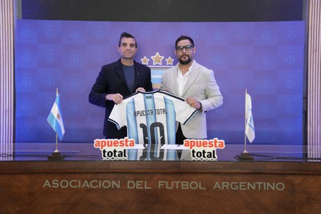 Apuesta Total (Cirsa) patrocina a la Selección Argentina en Perú