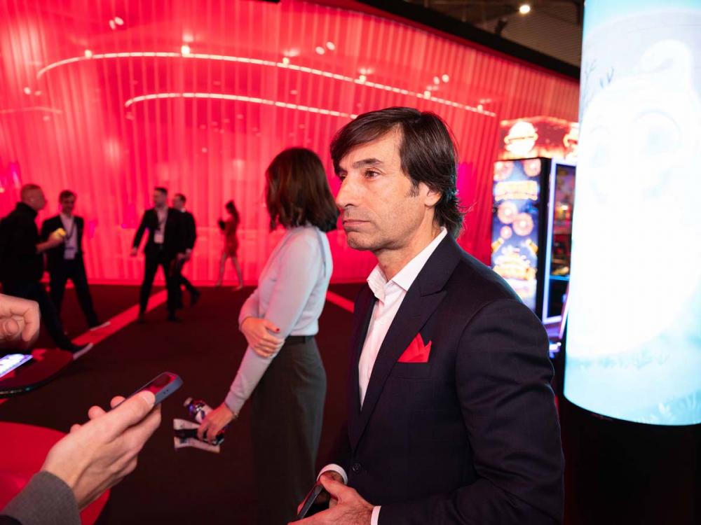 Zitro destaca en ICE Barcelona 2026 con una propuesta SIMPLEMENTE DIFERENTE
ENTREVISTAMOS al carismático ALBERT ZORRILLA