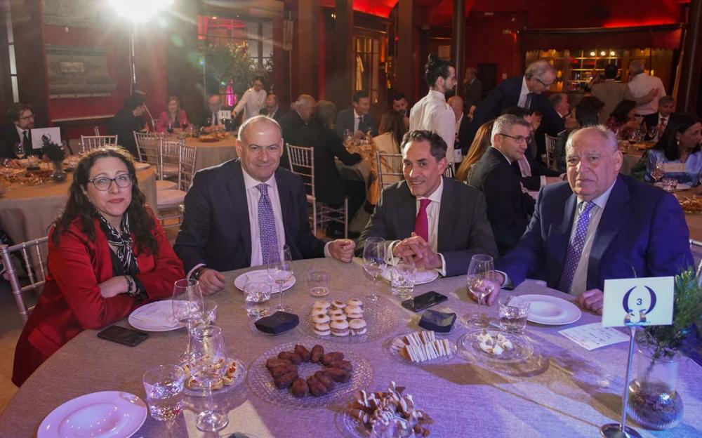 ESTAMOS MUY ORGULLOSOS 
La comisaria principal Carmen Muñoz y asistente a los Premios al Juego Responsable y RSC y a nuestros Desayunos RSC es la  nueva directora de Contraterrorismo de INTERPOL