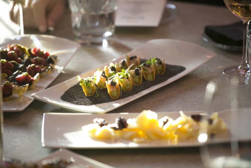 Ramón Freixa, autor de la gastronomía del jurado y del cóctel de nuestros Premios al Juego Responsable y RSC, recibe Tres Soles Guía Repsol 2026