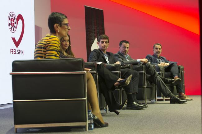 La tercera mesa de ponencias de EXPOJOC reclama más tecnología, más pedagogía y más coordinación para frenar el juego ilegal