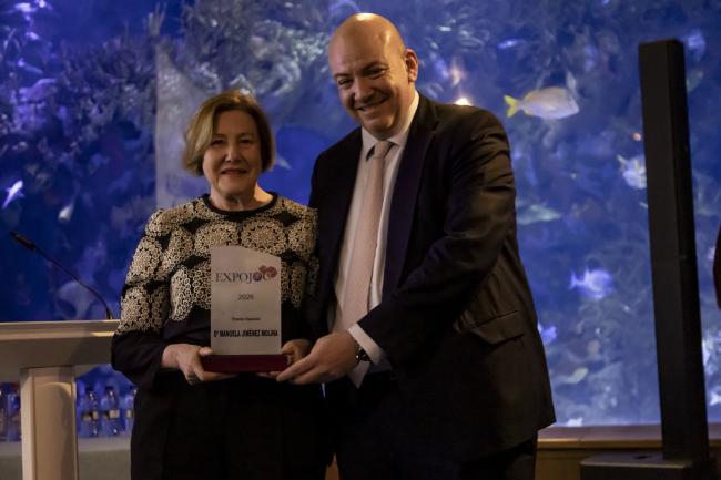 Manuela Jiménez recibe el Premio Especial Expojoc a su trayectoria