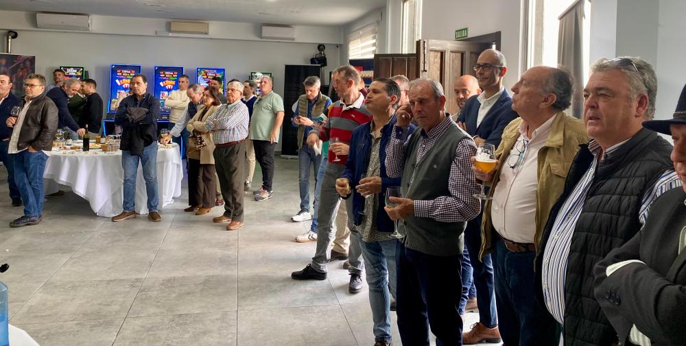 Covimatic y R. Franco llevan a Extremadura las máquinas que quieren conquistar hostelería y salón