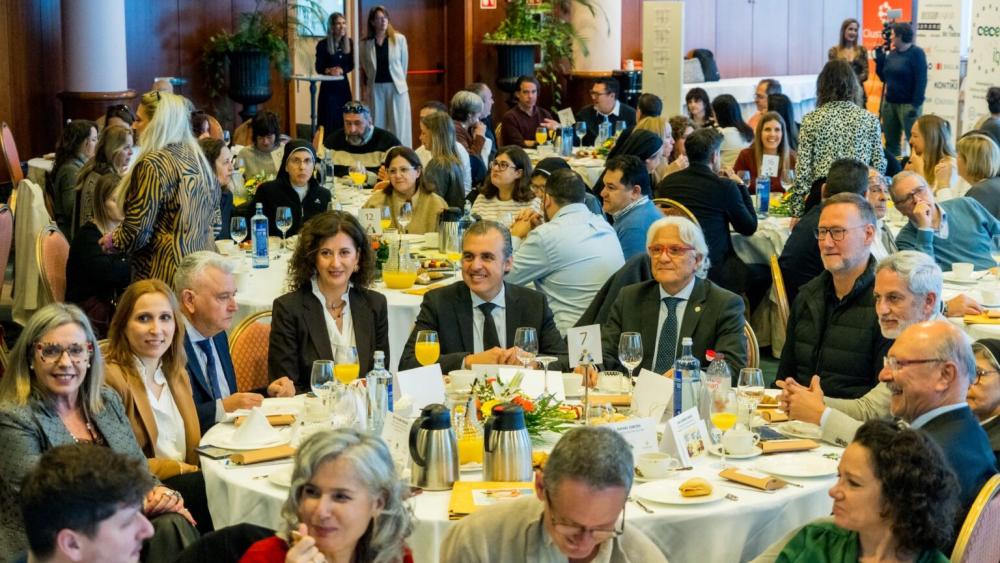 La Plataforma para el Juego Sostenible presenta en Baleares el Proyecto FES junto a CECEIB
FOTOS