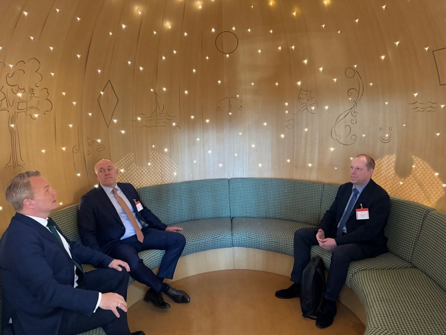 El embajador de Ucrania en Finlandia entrega a Paf una Carta de Agradecimiento por su apoyo al país
FOTOS