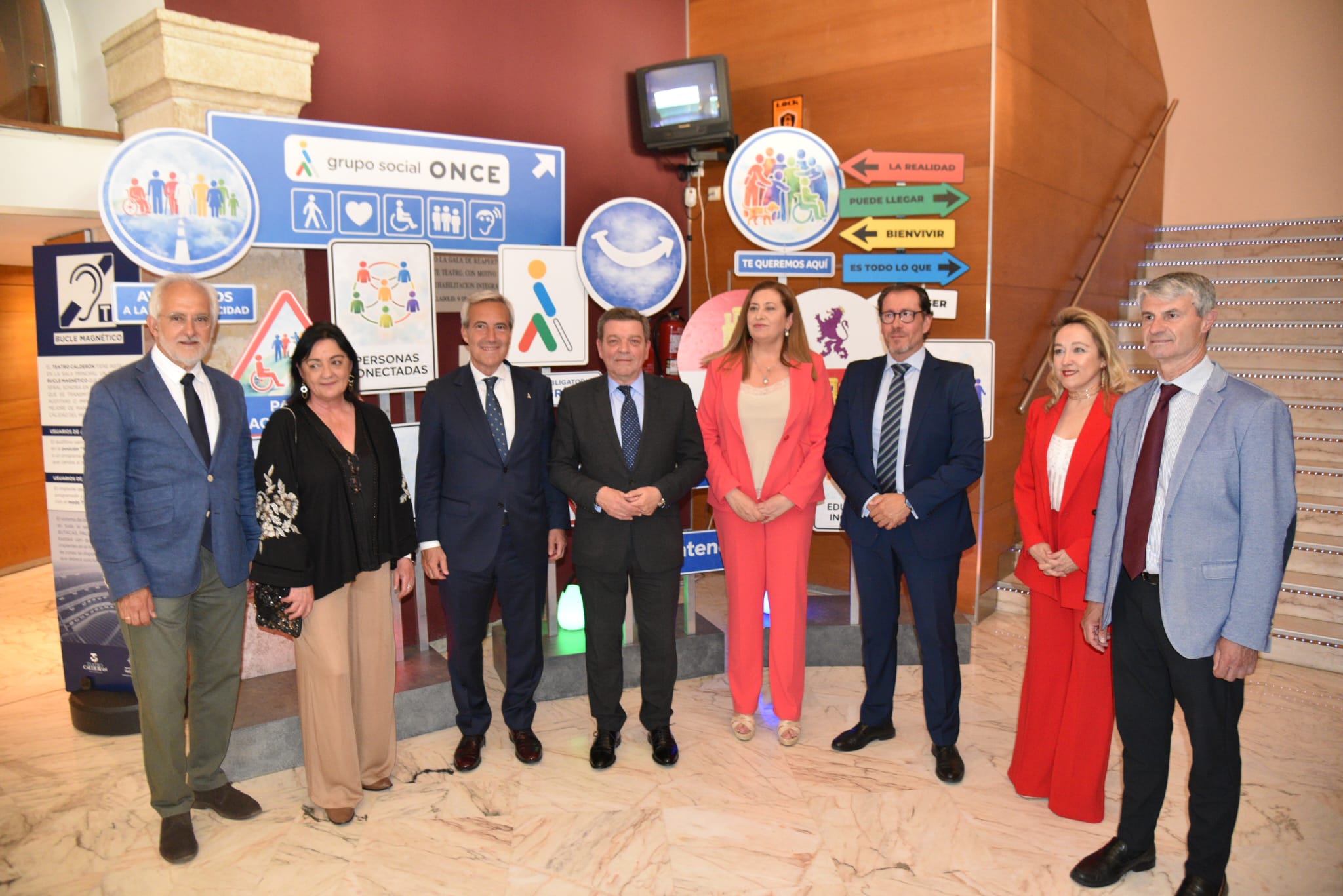  La Consejería de la Presidencia recibe el Premio Solidario ONCE con la asistencia de Ruth Andérez