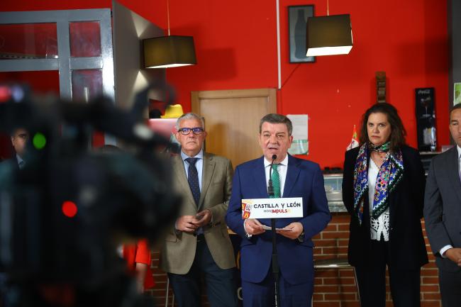 Castilla y León impulsa ayudas a bares rurales como espacios clave de convivencia