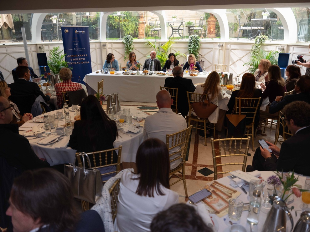 Adelanto INFORMATIVO
El Desayuno de trabajo RSC y Juego Responsable junto al Grupo COCAMATIC reunió a representantes institucionales, expertos y empresarios en una mañana de aprendizaje, reflexión y diálogo constructivo