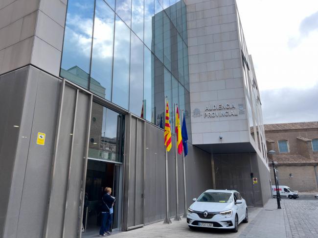  Condenado en Zaragoza por quedarse 6.000 euros de unas máquinas de un bar que sólo abrió cinco días