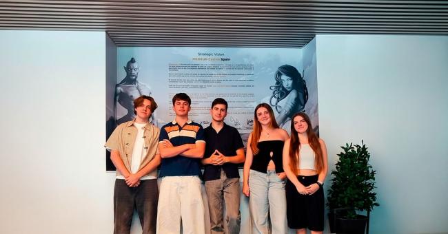  MERKUR SLOTS Spain impulsa el talento joven con estudiantes del IES Calvià