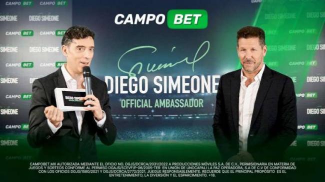 Betinia impulsa su marca con un encuentro privado con Diego Simeone