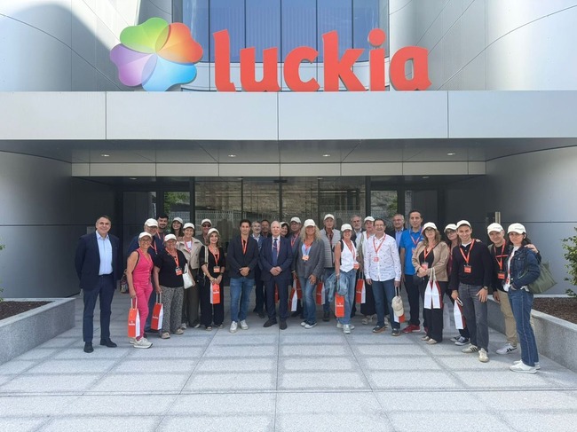  ACORDJOC queda deslumbrada por la nueva sede de Luckia en A Coruña
FOTOS
