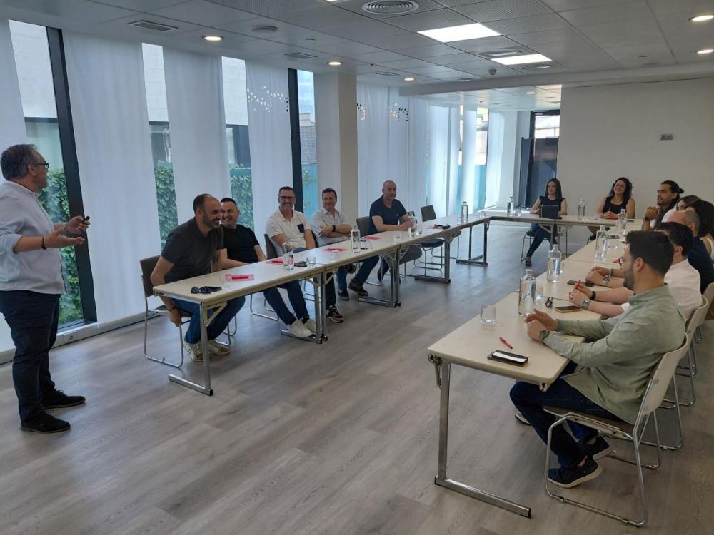  Grupo Jerónimo juega en equipo