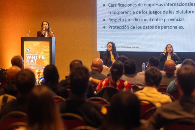  Ida López lleva la regulación argentina del juego online a un foro internacional de ciberseguridad