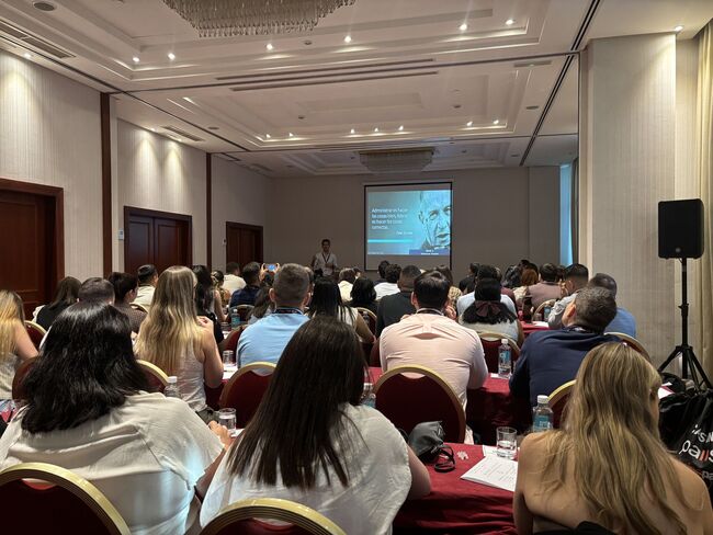  Grupo Vid refuerza liderazgo y equipo en Santiago con formación, Camino y objetivos claros
FOTOS