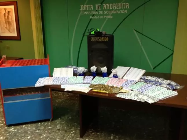 LA POLICÍA DESMANTELA EN TORREMOLINOS UN BINGO ILEGAL AL QUE SE ACCEDÍA MEDIANTE CÓDIGOS QR