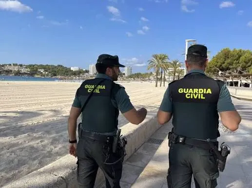 La Guardia Civil investiga el asalto a un furgón con la recaudación de salones de juego en Mazarrón