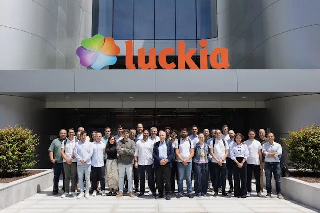 Fundación Luckia inicia formación en Front End moderno e IA