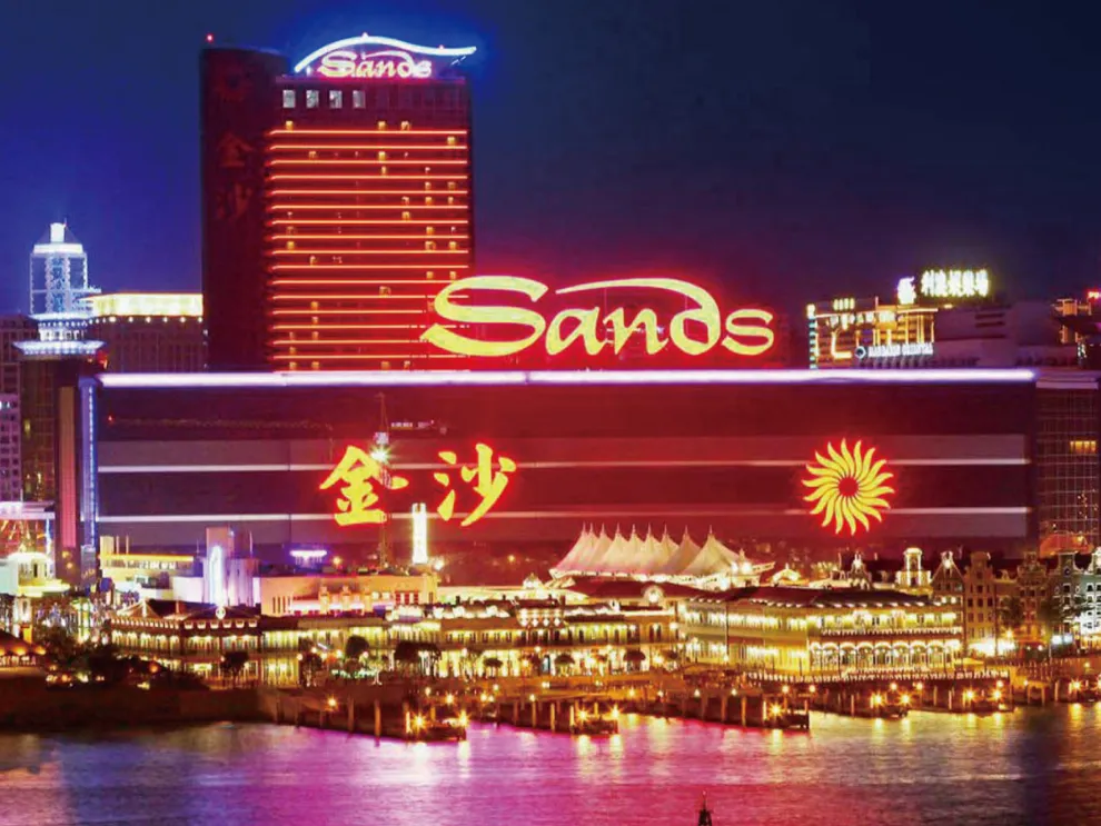 Las Vegas Sands earns $352 million in the third quarter, down 28%, and dividends rise by 20% for 2027