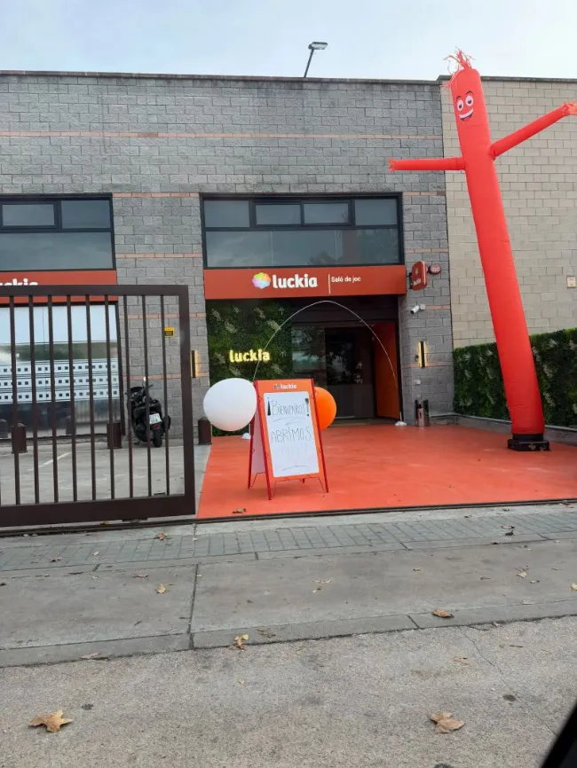 Luckia abre en Blanes un nuevo espacio tras culminar un exigente proceso regulatorio
