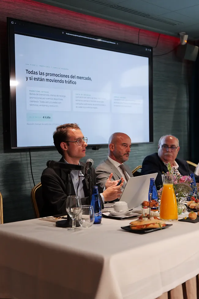 El Desayuno RSC de INFOPLAY y E-Gaming Spain adelantó en España la IA que ahora ha conquistado el SBC First Pitch El Desayuno RSC de INFOPLAY y E-Gaming Spain adelantó en España la IA que ahora ha conquistado el SBC First Pitch