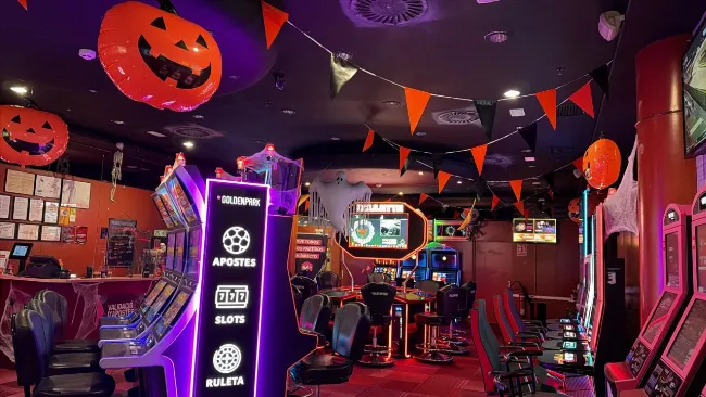 GoldenPark decora sus salas de Halloween para cuidar la experiencia del cliente GoldenPark decora sus salas de Halloween para cuidar la experiencia del cliente