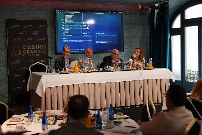 El Desayuno RSC de INFOPLAY y E-Gaming Spain adelantó en España la IA que ahora ha conquistado el SBC First Pitch El Desayuno RSC de INFOPLAY y E-Gaming Spain adelantó en España la IA que ahora ha conquistado el SBC First Pitch